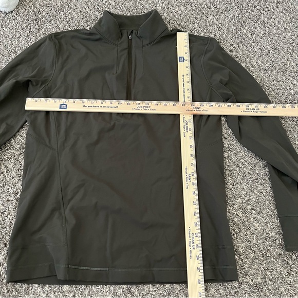 Lululemon 1/4 zip pullover in Dark Olive - Picture 5 of 5